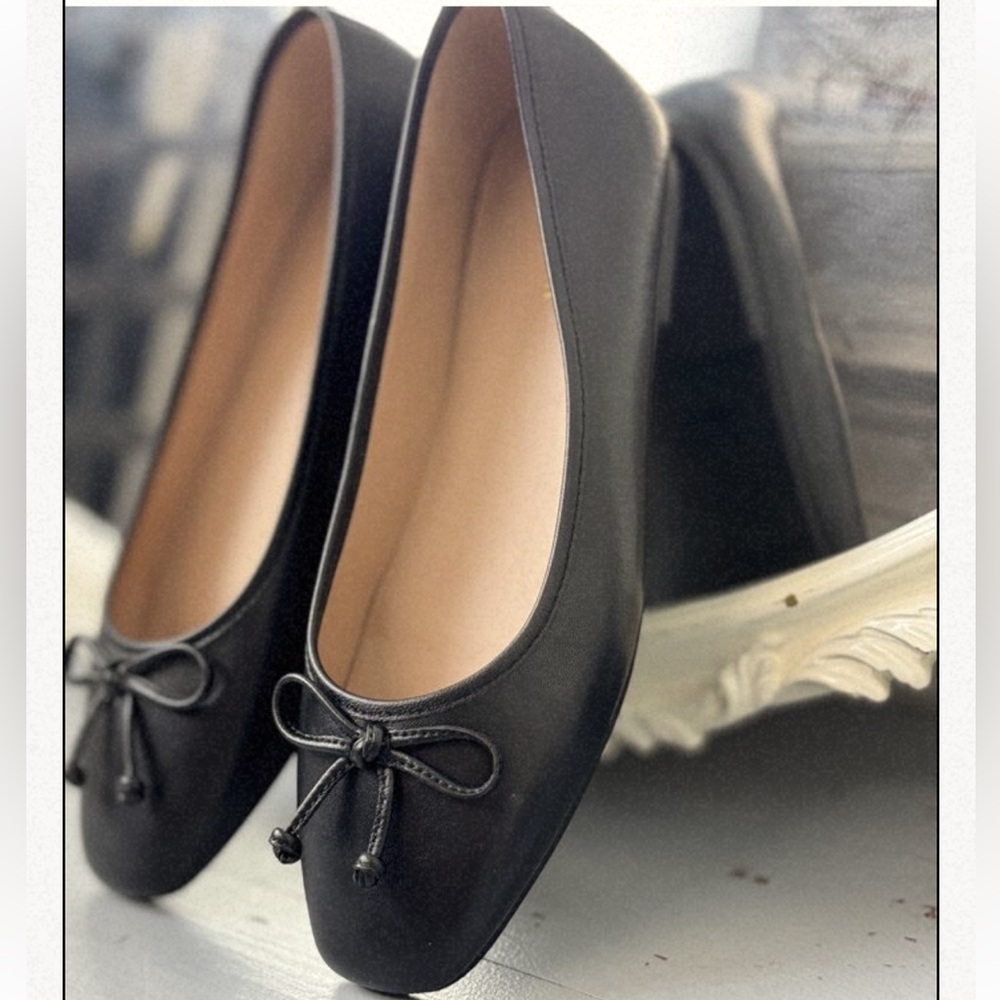 Cole Haan NWOT Yara soft leather ballet flat size 7 1/2